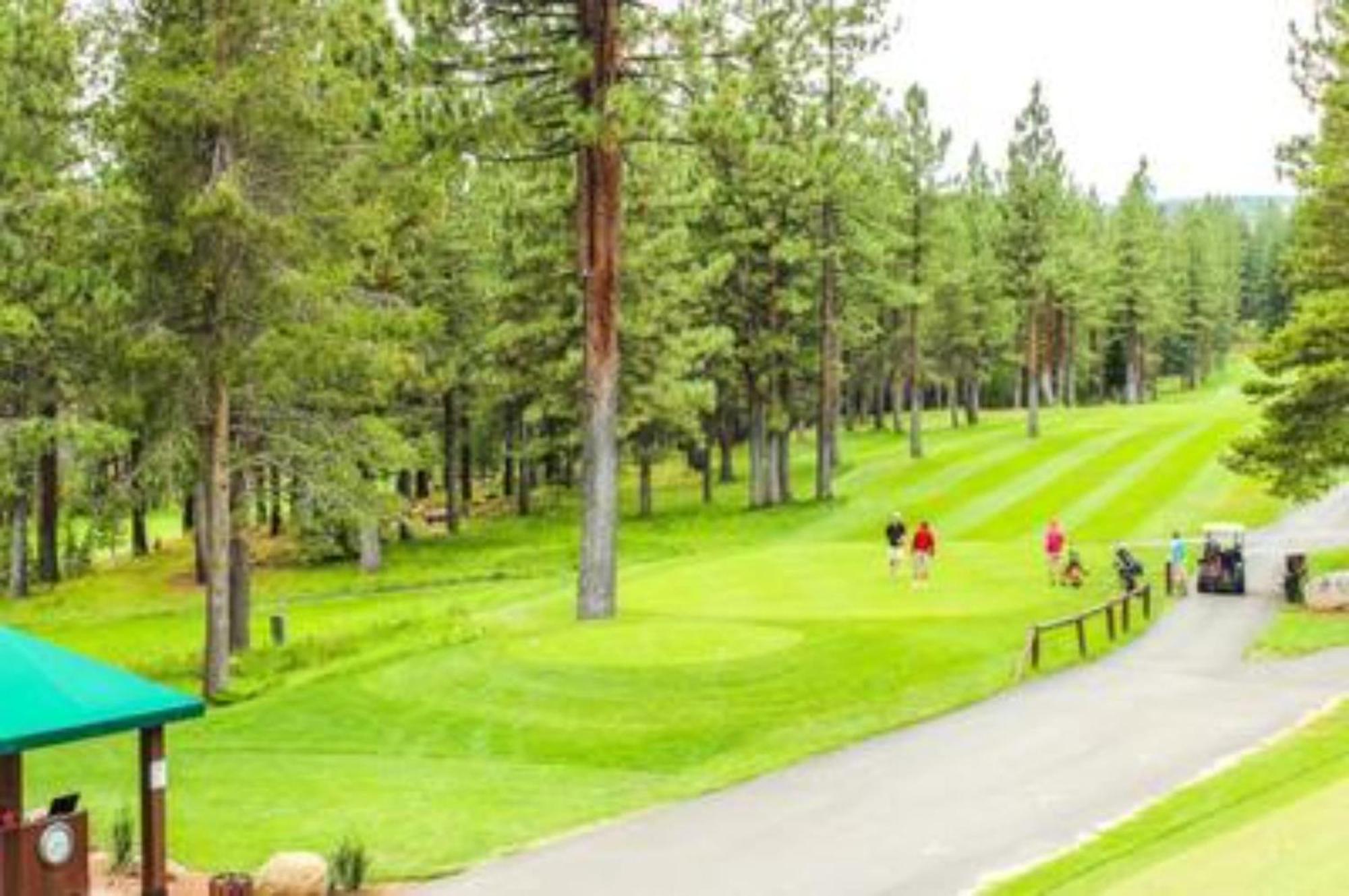 Moosetrack By Avantstay Cozy Cabin In The Of Tahoe Donner W Hot Tub Truckee Εξωτερικό φωτογραφία