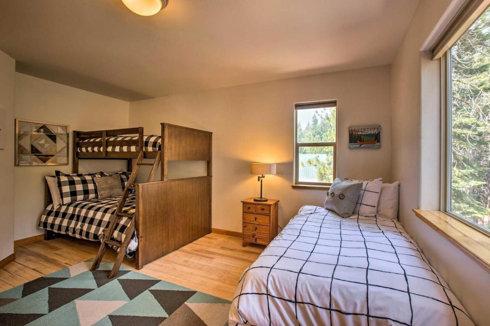 Moosetrack By Avantstay Cozy Cabin In The Of Tahoe Donner W Hot Tub Truckee Εξωτερικό φωτογραφία